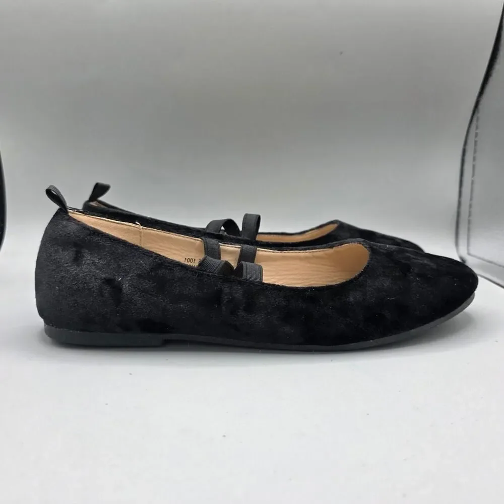 Capelli NY Black Velvet Mary Jane Ballet Flats Elastic Strap Girls Sz 4 / EU 36